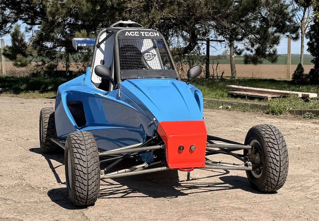 Bugyna Kamikaz K3 — fotka 1